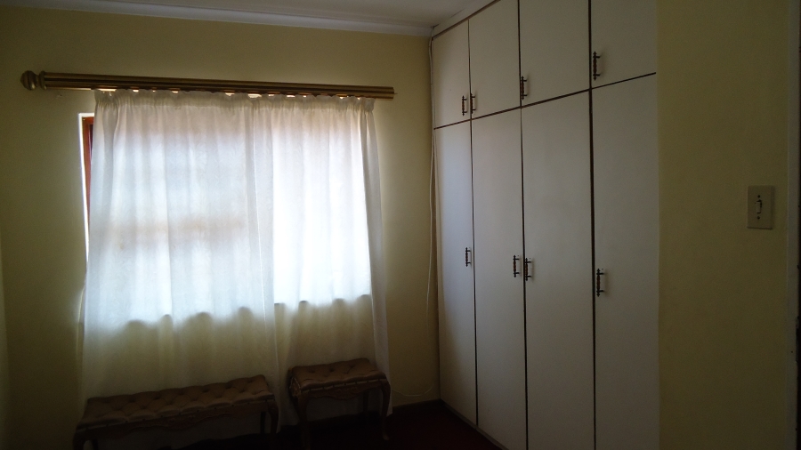 3 Bedroom Property for Sale in Gustrouw Western Cape